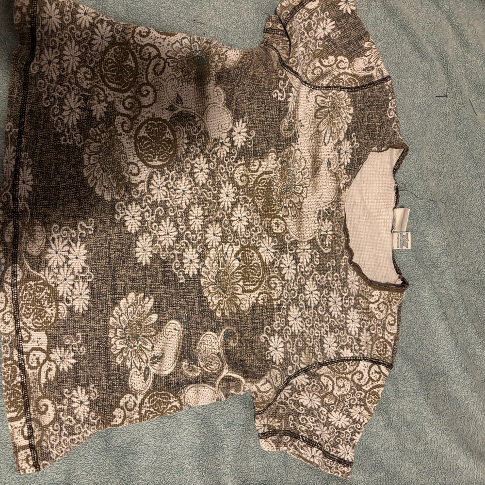 Faded Glory Kids Shirt with Floral Design